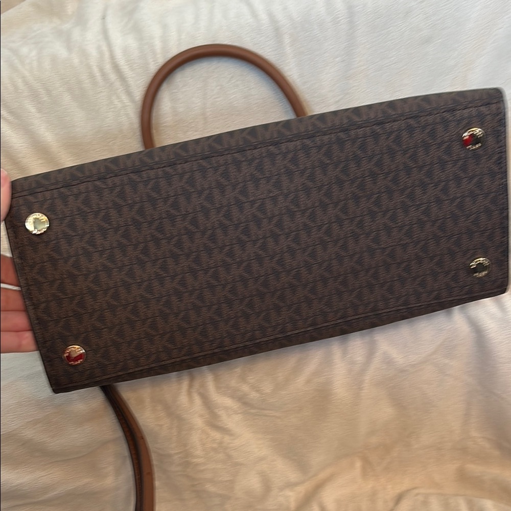 Michael Kors Brown Signature Tote Bag - Picture 5 of 6